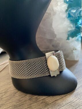Vintage Celebrity Silver Mesh Bracelet with White Milk Glass Cabochon Clasp
